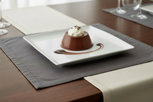 BonBistro Serviesset Yong Squito - Hvid 18-delig / 6 personer - 6 middagstallerkener, 6 dybe tallerkener og 6 flade tallerkener